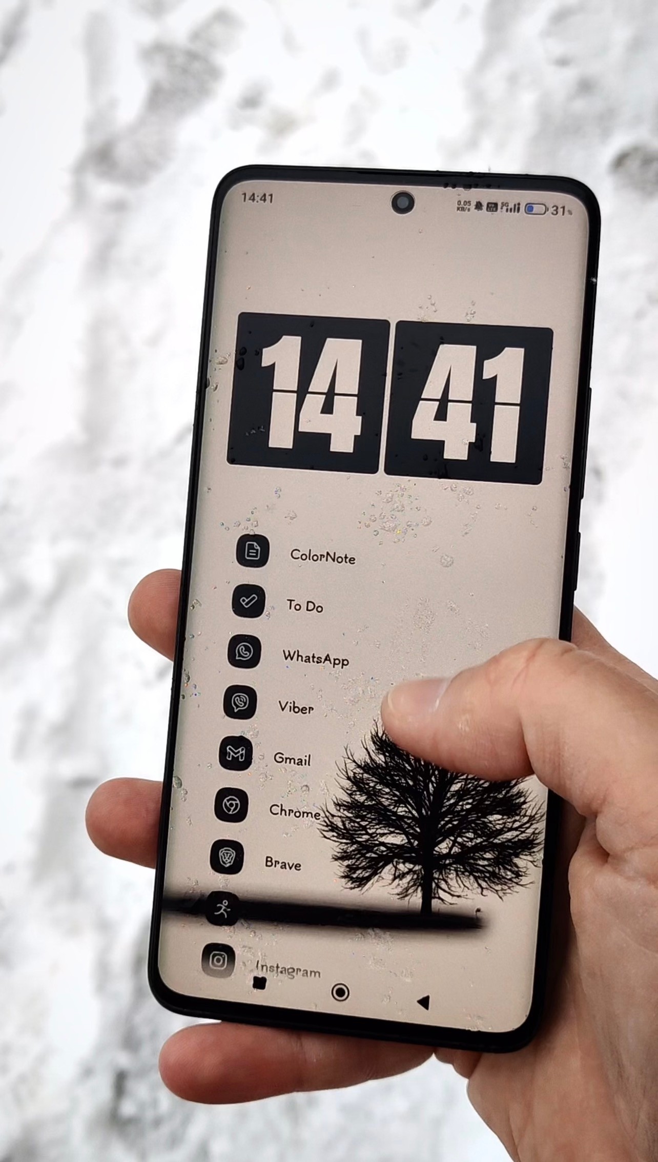 Minimalist Phone Setup 10